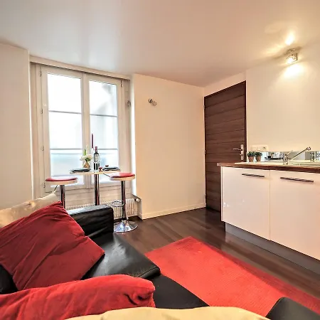 Louvre Valois Chicsuites * פריז
